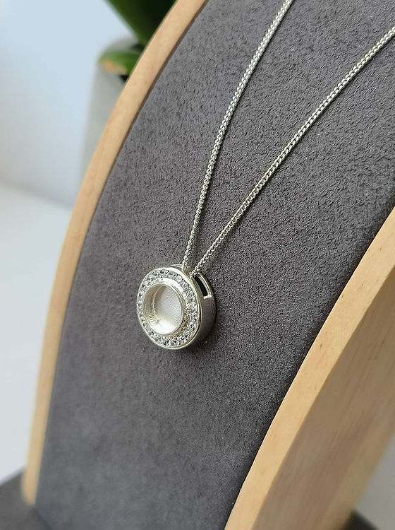 Halo Cluster Pendant with Cubic Zirconia